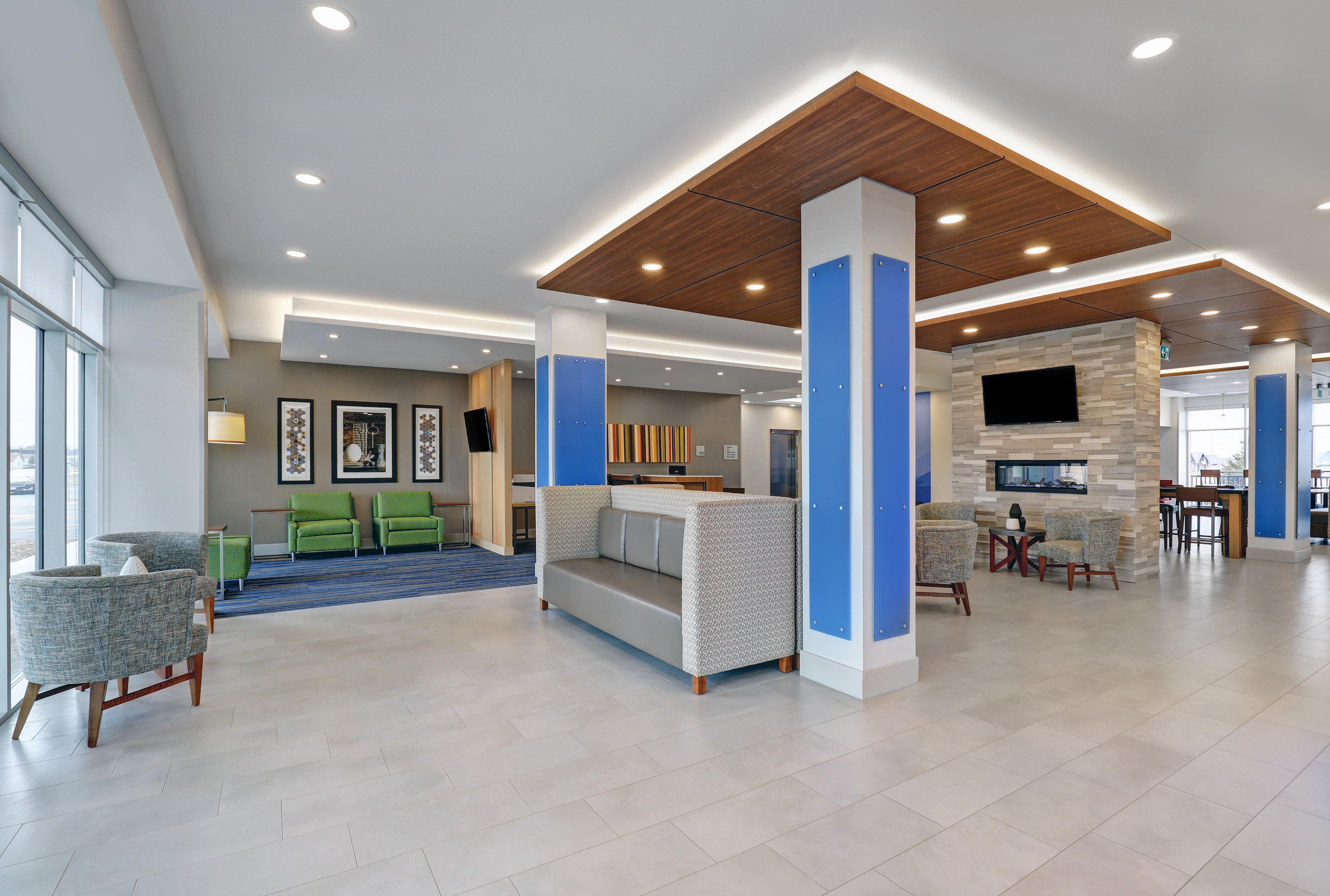 Holiday Inn Express & Suites - Port Elgin Exterior foto
